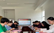 露点直播
  召开2024年第二季度党支部书记工作例会